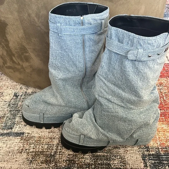 Azalea Wang Denim Cuff Platform Boots. Never Worn!🔥 - Picture 2 of 5